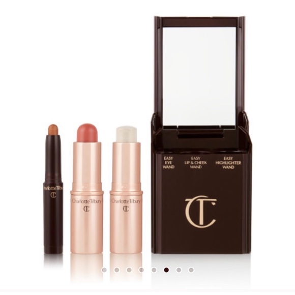 Charlotte Tilbury Other - Charlotte tilbury quick and easy makeup kit in golden glow